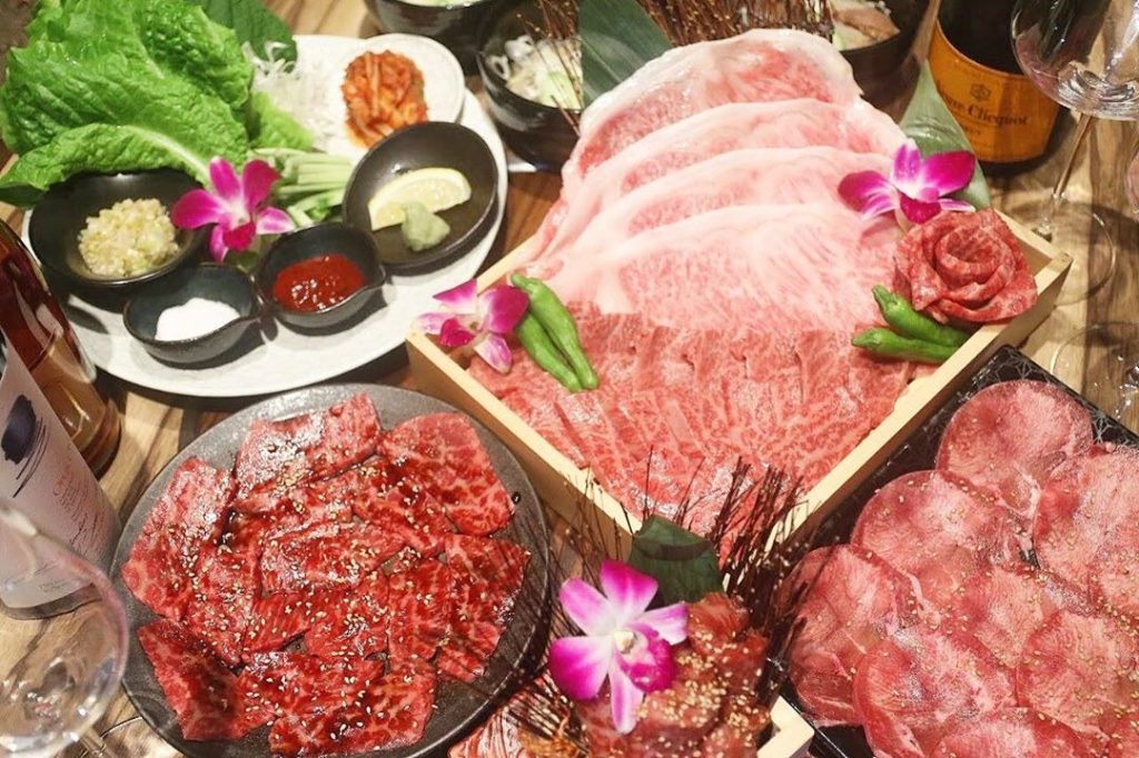 21 東京ペット 犬 可の焼肉屋さん5選 新オープンや店内ok 大型犬okの焼肉店をご紹介します おでかけわんこ部 愛犬とのおでかけスポット カフェ 宿 を紹介